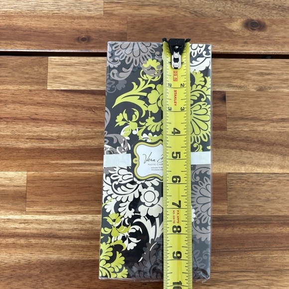 Vera Bradley Note Card folio. Floral. New in package. Sealed - Picture 11 of 12